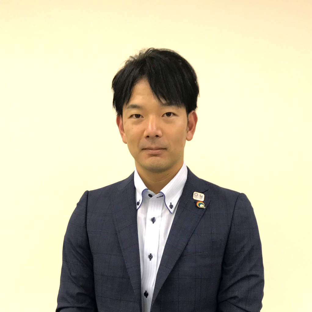 青年部　部長　板越 佑二郎