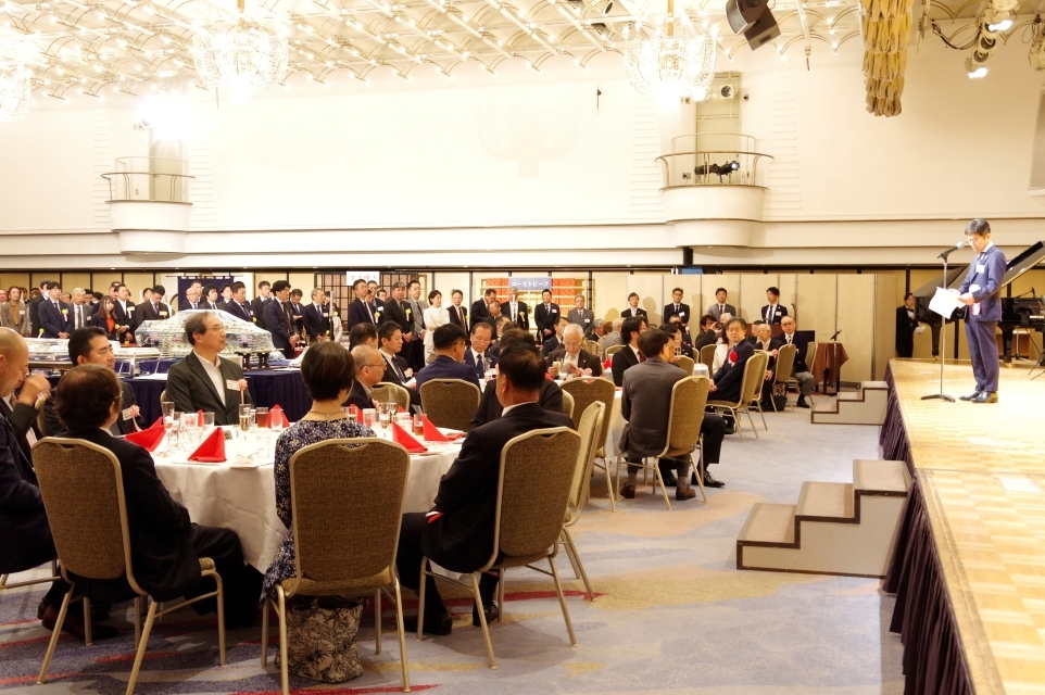 写真：通常総会の開催